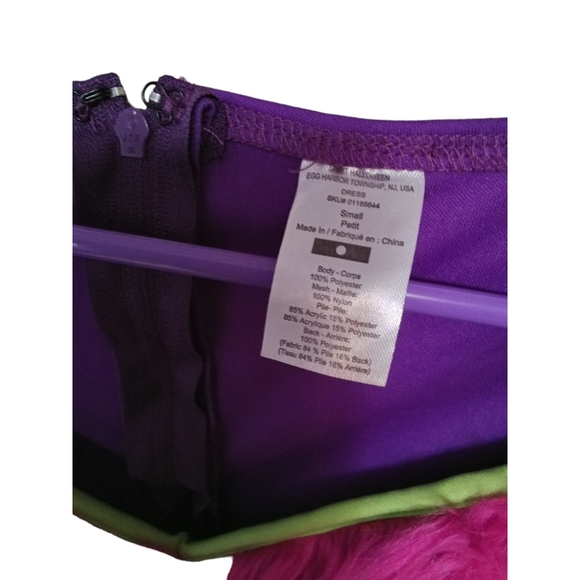 Girls Halloween costume dress. Frilly purple dress w/pink fur & green bow tie. S - Picture 5 of 5